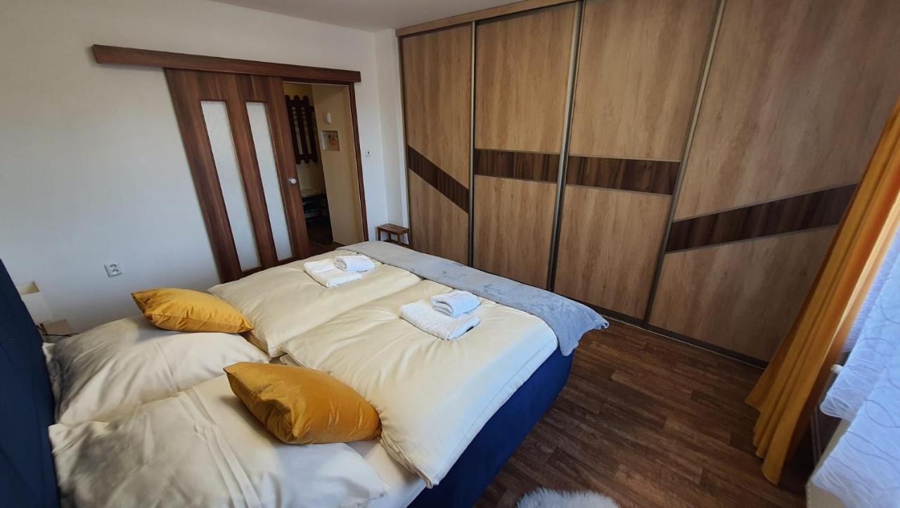 Apartman U Posty Кралики Экстерьер фото