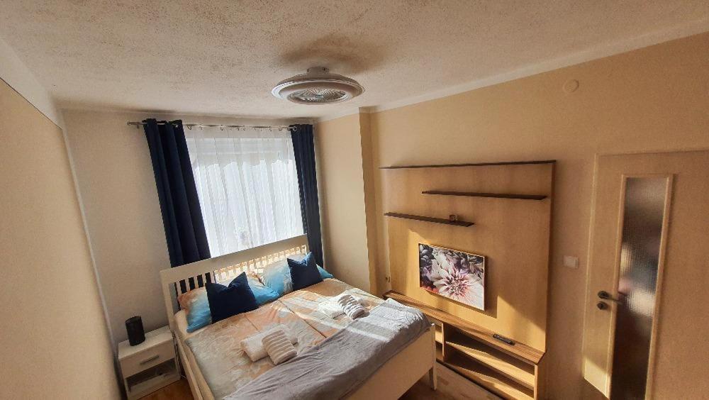 Apartman U Posty Кралики Экстерьер фото